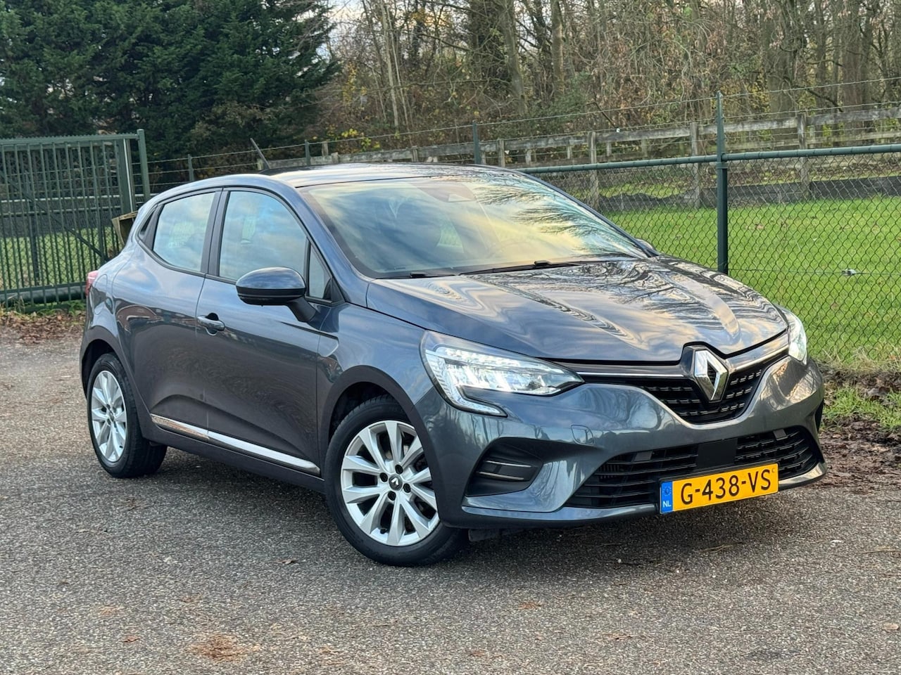 Renault Clio - 1.0 TCe Zen /Carplay//Navi/Airco/ - AutoWereld.nl