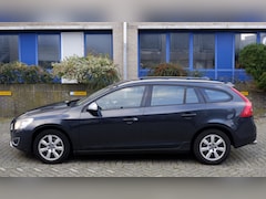 Volvo V60 - 1.6 D2 Momentum