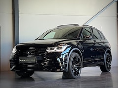 Volkswagen Tiguan - 1.4 TSI eHybrid R-Line, Panodak, Trekhaak, ACC, DCC, Matrix