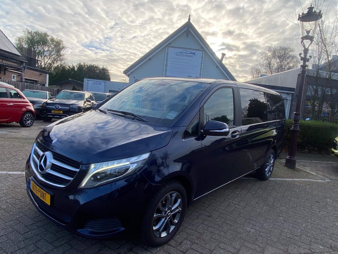 Mercedes-Benz V-klasse - 220D LANG 7-PERS/CAMERA/PDC/INCLUSIEF BTW - AutoWereld.nl