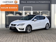 SEAT Leon - 1.4 EcoTSI FR | Pano | Leer | Parkeer sensoren | Stoel verwarming | LED |