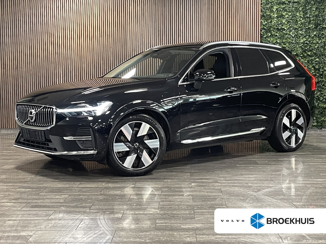 Volvo XC60 - T6 AWD Recharge Ultimate Bright Long Range | Vol! | Luchtvering | Stoelventilatie | Trekha - AutoWereld.nl