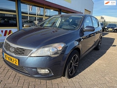 Kia Cee'd - 1.4 CVVT X-ecutive AIRCO APK T/M 8-12-2026