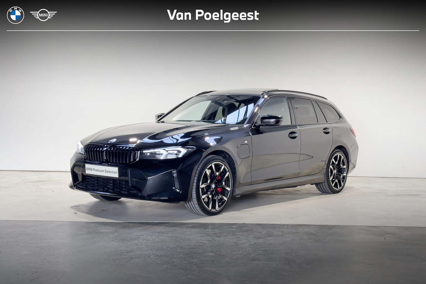 BMW 3-serie Touring - 330e xDrive Innovation Pack M Sportpakket Pro Aut. - AutoWereld.nl