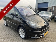 Peugeot 1007 - 1.6-16V Sporty