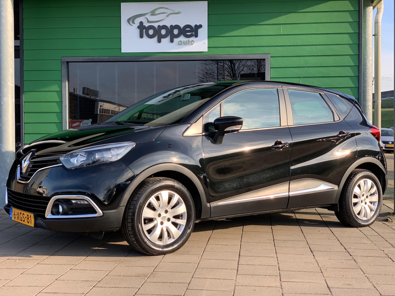 Renault Captur - 0.9 TCe Expression | Camera | Navi| Cruise Control | LED | Airco | - AutoWereld.nl