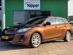 Mazda 3 - 3 1.6 Navigator | Navigatie | Cruise Control | Elekt.Ramen | Airco |