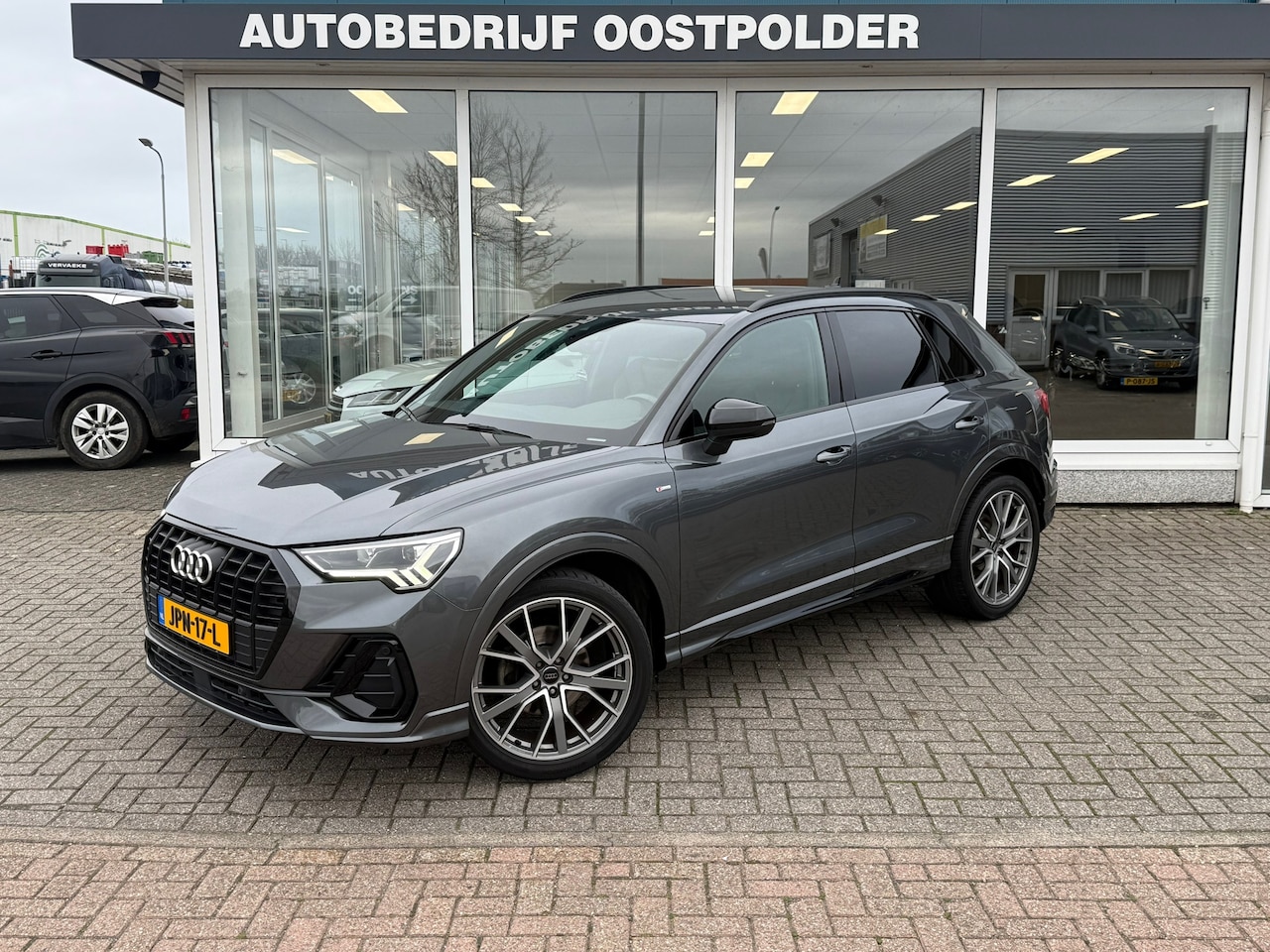 Audi Q3 - 35 TFSI S Edition 35 TFSI S edition - AutoWereld.nl