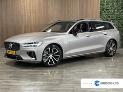 Volvo V60 - 2.0 T6 Plug-in hybrid AWD Plus Dark Aurora Silver | Trekhaak | All Season banden | 360° Ca
