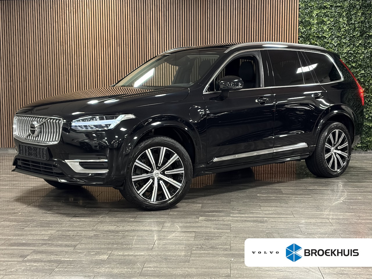 Volvo XC90 - T8 AWD Recharge Inscription Long Range Trekhaak | 360° Camera | 455pk | Schuifdak | Harman - AutoWereld.nl