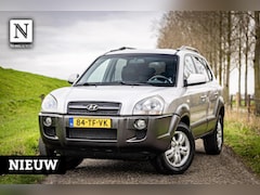 Hyundai Tucson - 2.0i Style World Cup edition |Nap |Leer |Dab+