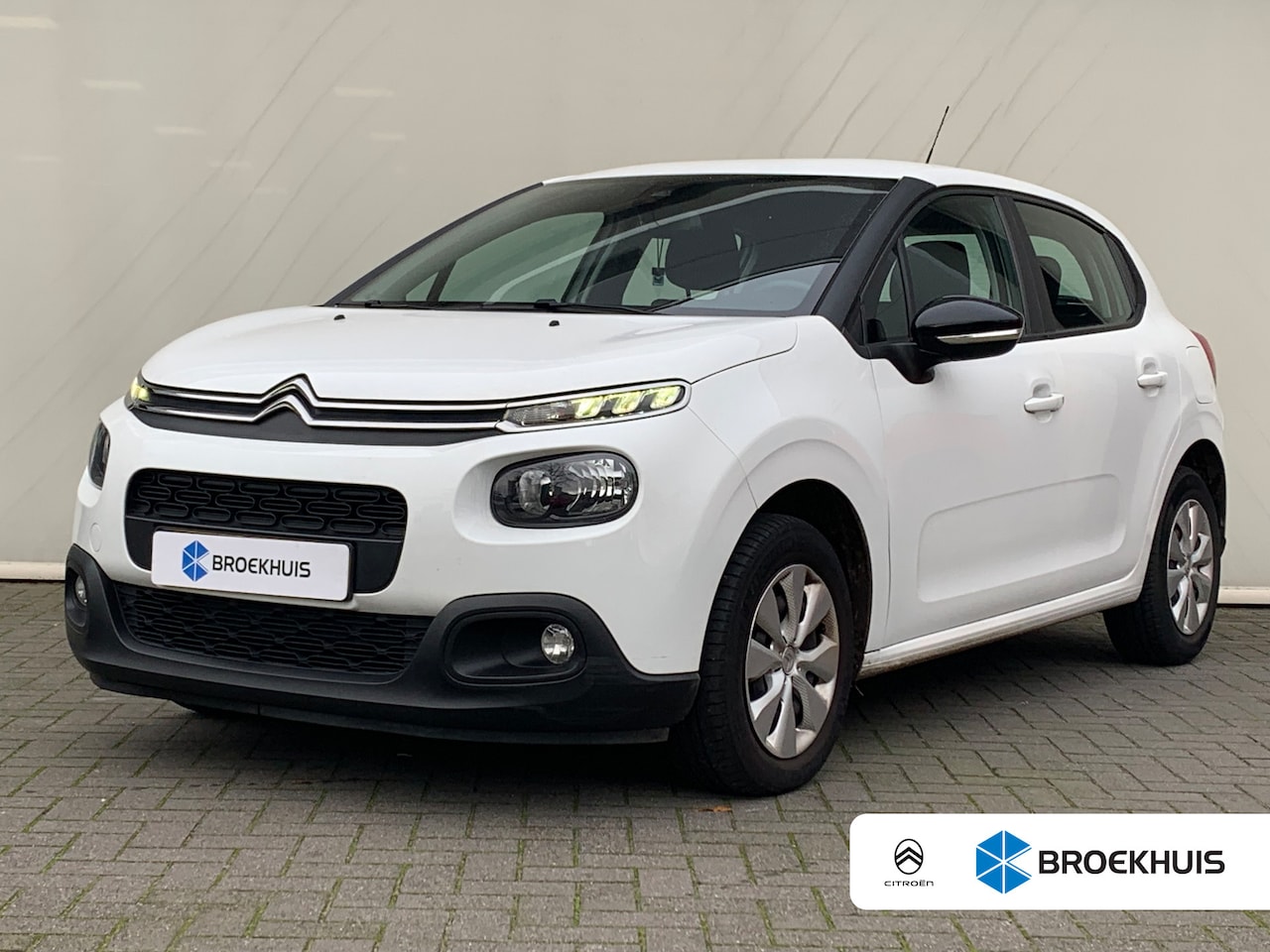 Citroën C3 - 1.2 PureTech Feel 105g Airco | Camera | Cruise Control | DAB | Navi | PDC Achter | - AutoWereld.nl