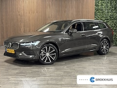 Volvo V60 - 2.0 T6 Plug-in hybrid AWD Essential Bright Trekhaak | All Season banden | Lederen bekledin
