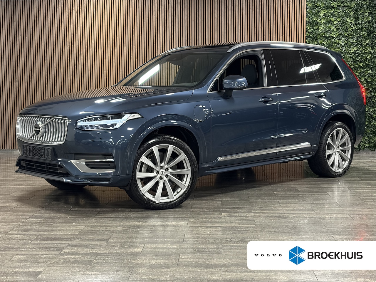 Volvo XC90 - T8 AWD Recharge Inscription 360° Camera | Harman Kardon | Adaptieve Cruise Control | Stand - AutoWereld.nl