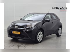 Toyota Aygo X - 1.0 VVT-i MT Play | Camera | DAB | carplay |* 27 t/m 31 dec eindejaarsshow