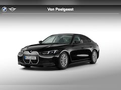 BMW i4 - eDrive35 70 kWh Pure Edition