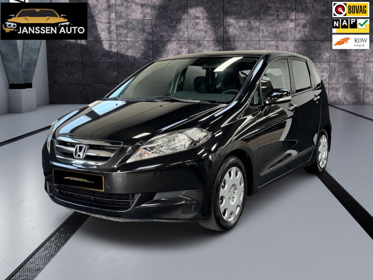 Honda FR-V - 1.8i Trend | 6 Persoons | NL Auto | NAP | Climate | Trekhaak - AutoWereld.nl