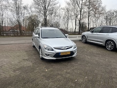Hyundai i30 CW - 1.6i i-Motion CLIMA CRUISE PDC