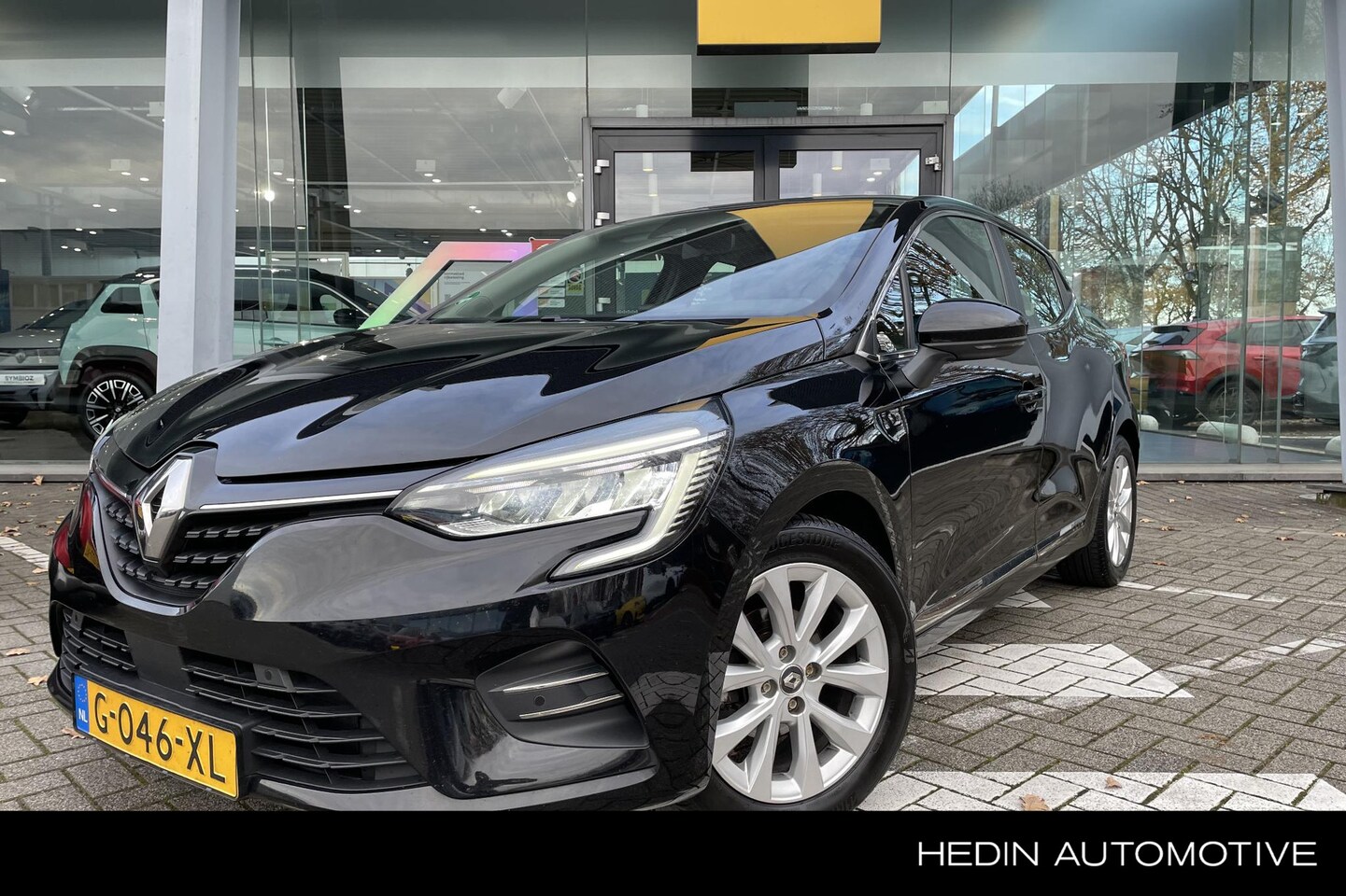 Renault Clio - TCe 100PK Intens | NIEUW MODEL | 1ste EIGENAAR / NL AUTO | SENSOREN | NAVIGATIE | CARPLAY - AutoWereld.nl