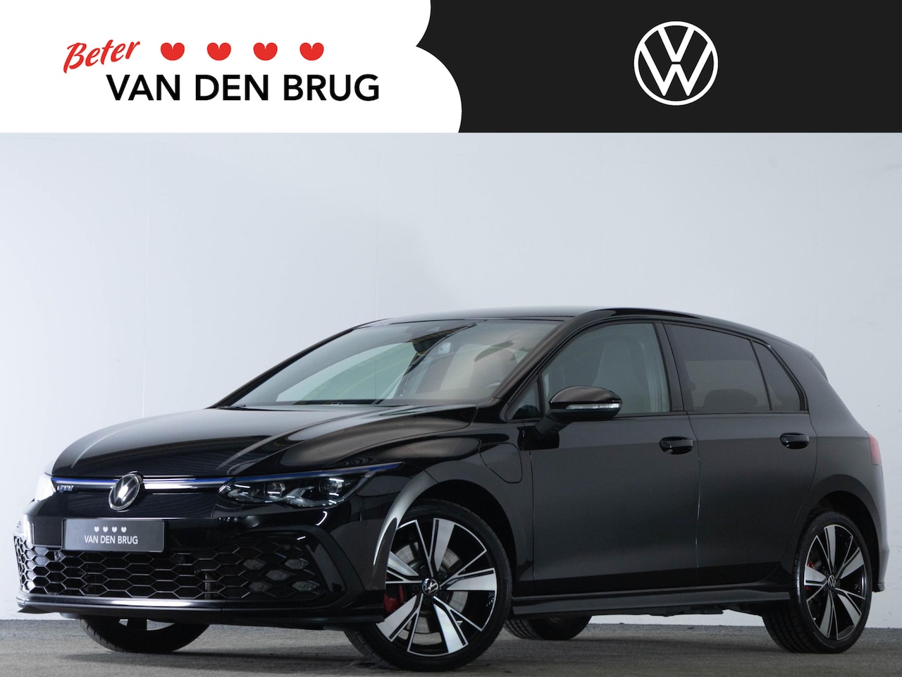 Volkswagen Golf - GTE 1.4 245 PK eHybrid | LED Matrix IQ | Side assist | Achteruitrijcamera | Navigatie | 18 - AutoWereld.nl