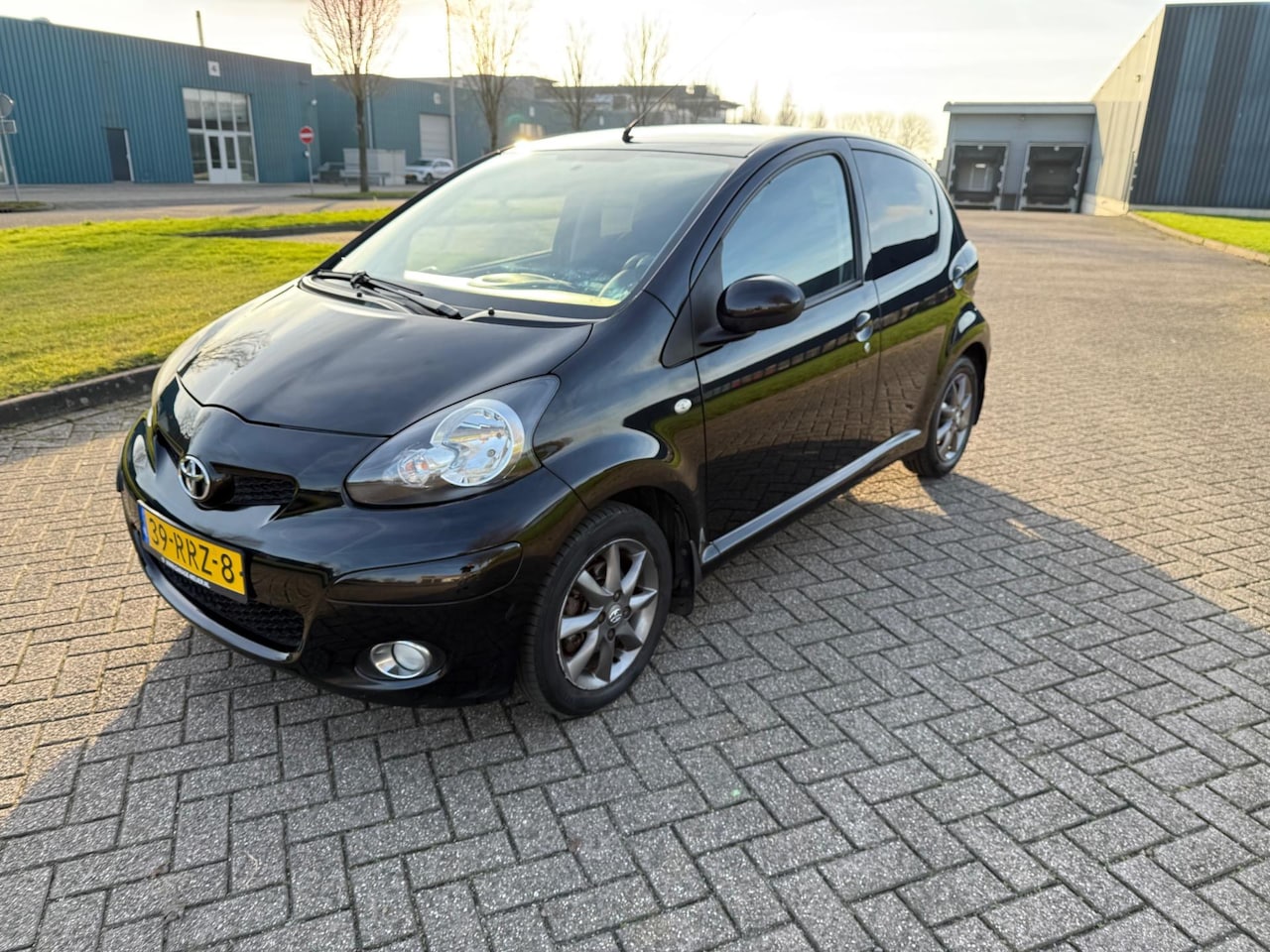 Toyota Aygo - 1.0-12V Eerste Eigenaar !!! - AutoWereld.nl