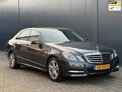 Mercedes-Benz E-klasse - 200 CGI NL Auto|NW Distributie|Trekhaak|