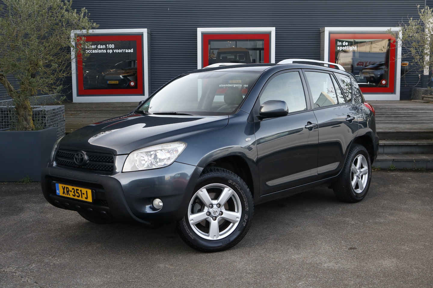 Toyota RAV4 - 2.0 VVTi Linea Sol Limited | Leder interieur | Afneembare trekhaak | CarPlay | - AutoWereld.nl