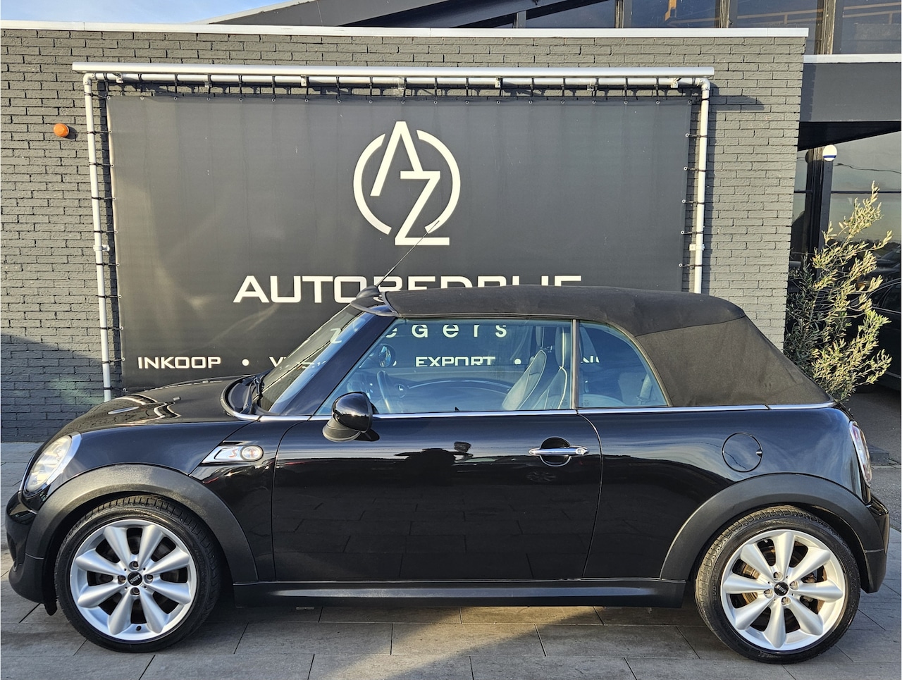 MINI Cabrio - Mini 1.6 Cooper S Chili *AC*Navi*Cabrio - AutoWereld.nl