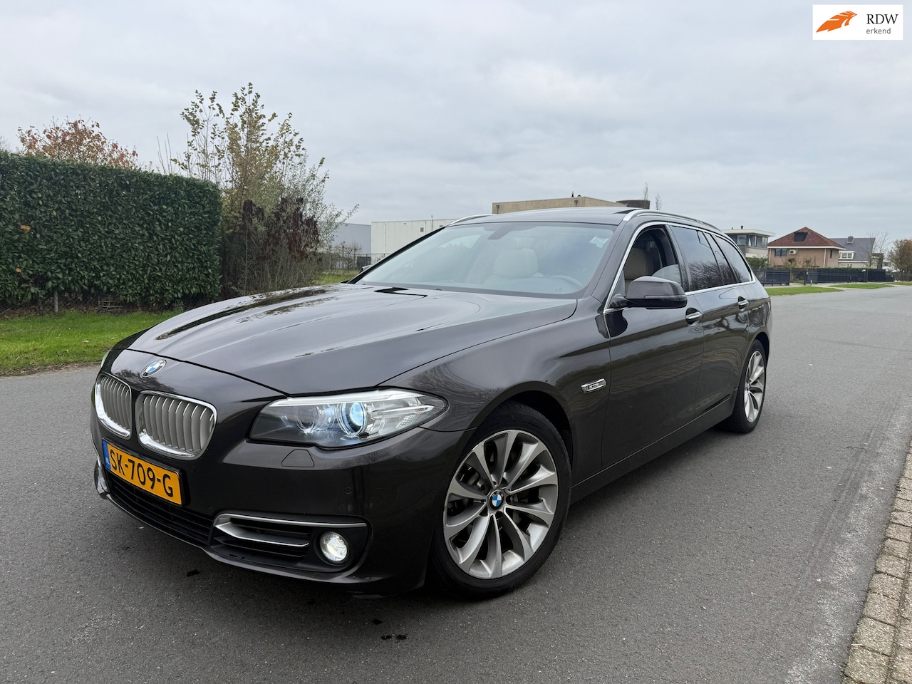 BMW 5-serie Touring - 530d High Executive PANO/LEER/AUT/APK - AutoWereld.nl