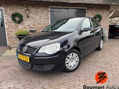 Volkswagen Polo - 1.4-16V - 5 Deurs - Airco - Trekhaak