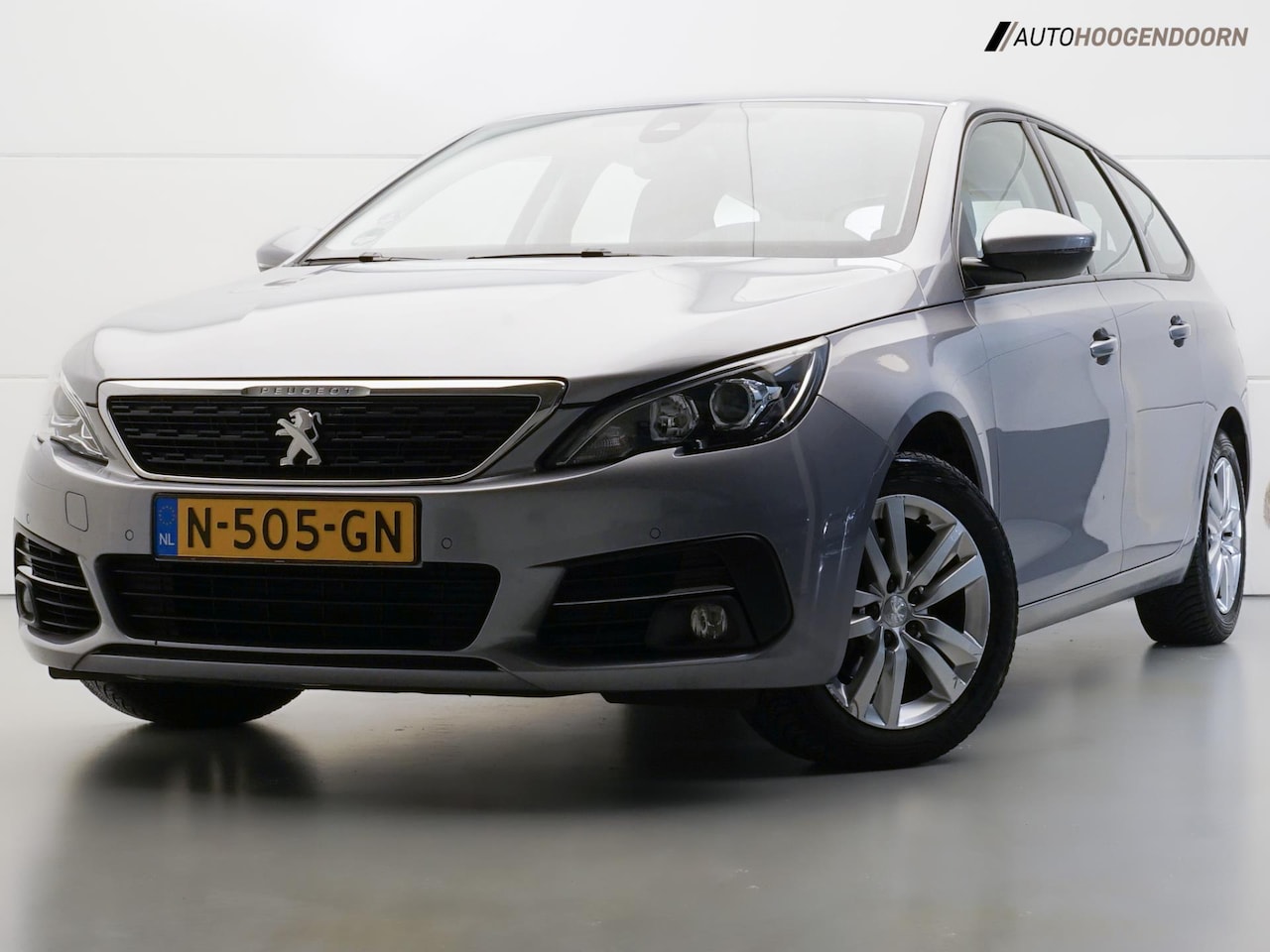 Peugeot 308 SW - 1.2 PureTech Active Deluxe (APPLE CARPLAY,LED VERLICHTING,PARKEERSENSOREN,CLIMATE,CRUISE,L - AutoWereld.nl