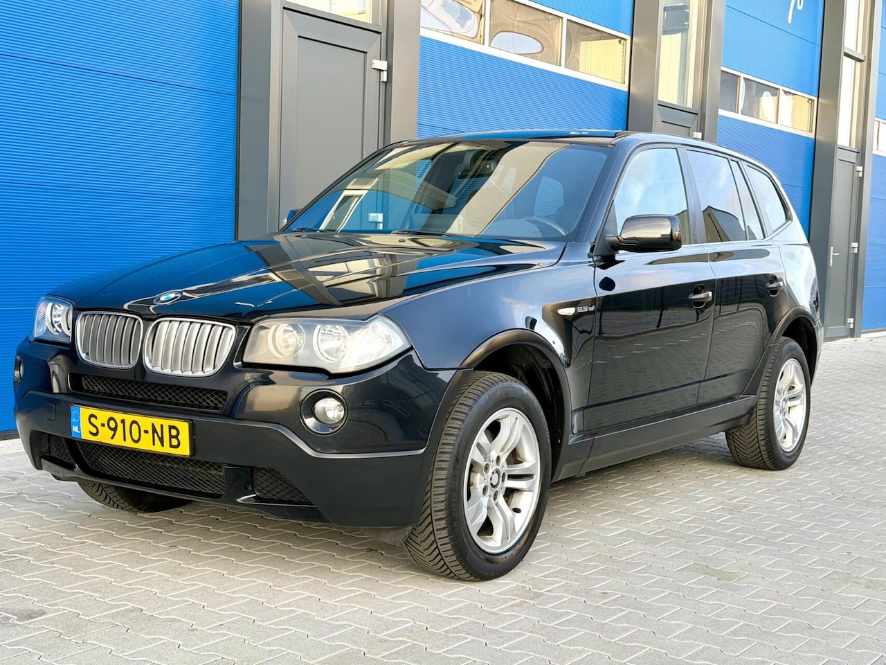 BMW X3 - xDrive25i Executive 117.000KM !| Pano | Leer | Camera - AutoWereld.nl