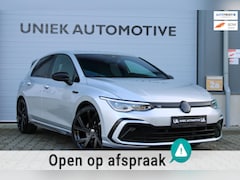 Volkswagen Golf - 1.5 TSI HIGHLINE BUSINESS R | R LINE | KEYLESS | 19" BERGAMO | CAMERA | LED | DODEHOEK | A