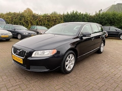 Volvo V70 - 2.0 T5 Momentum Automatic EXPORT