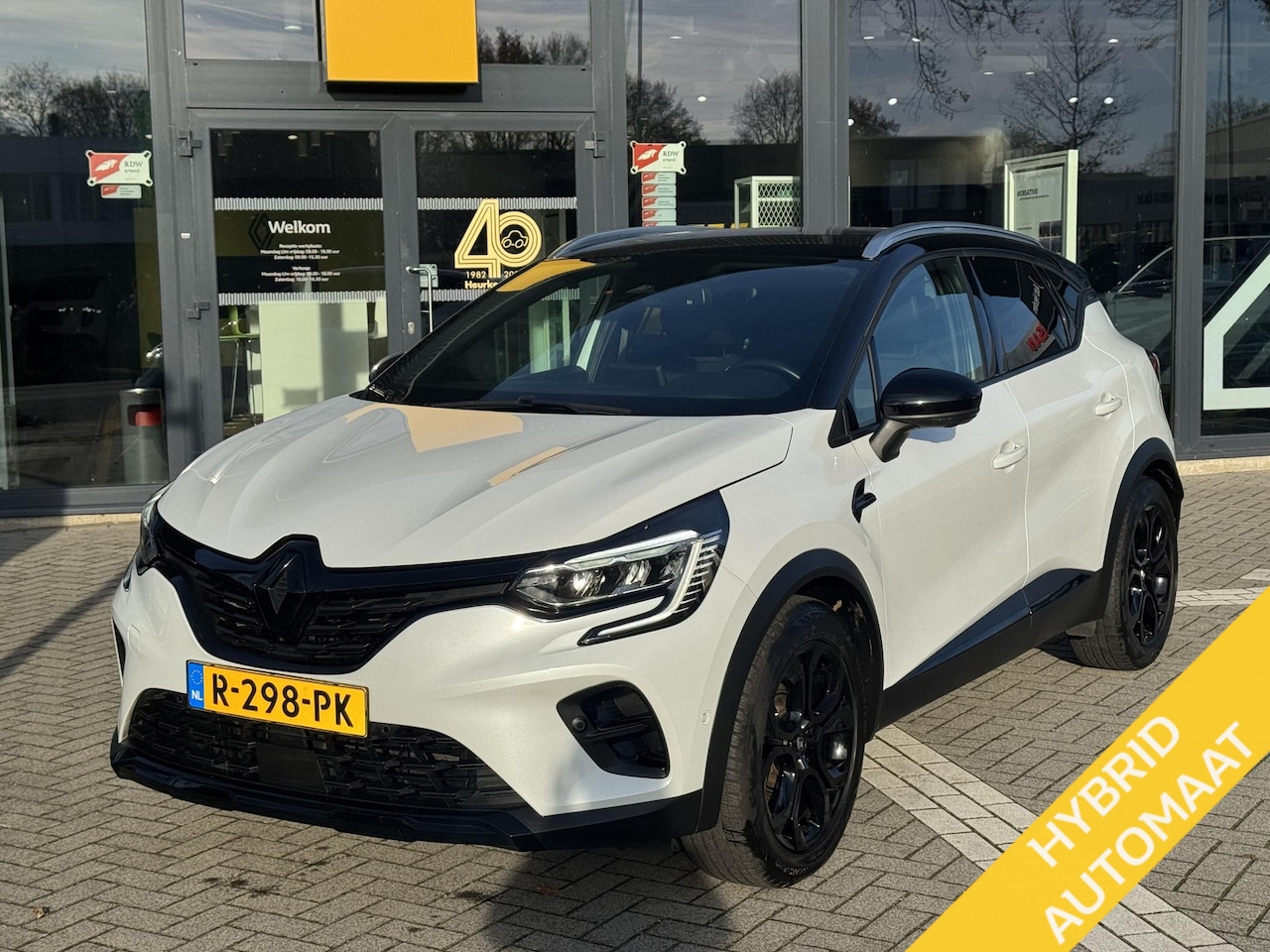 Renault Captur - E-Tech Hybrid 145 Rive Gauche | Automaat | Dealer onderhouden | Trekhaak | 360 Camera | - AutoWereld.nl