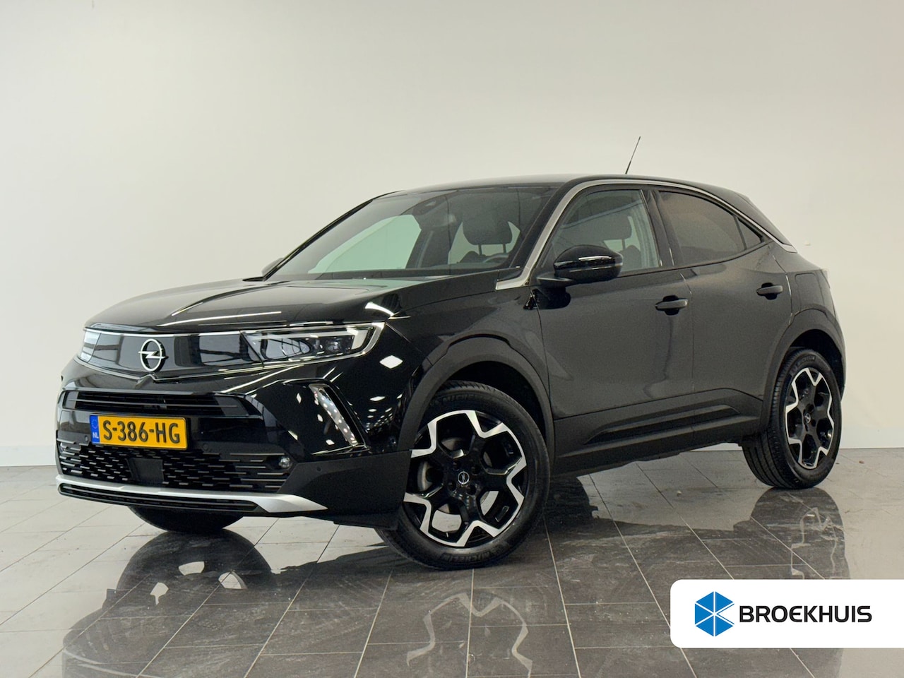 Opel Mokka - 1.2 Turbo Ultimate | Apple Carplay/Android Auto | Alcantara bekleding | Achteruitrijcamera - AutoWereld.nl