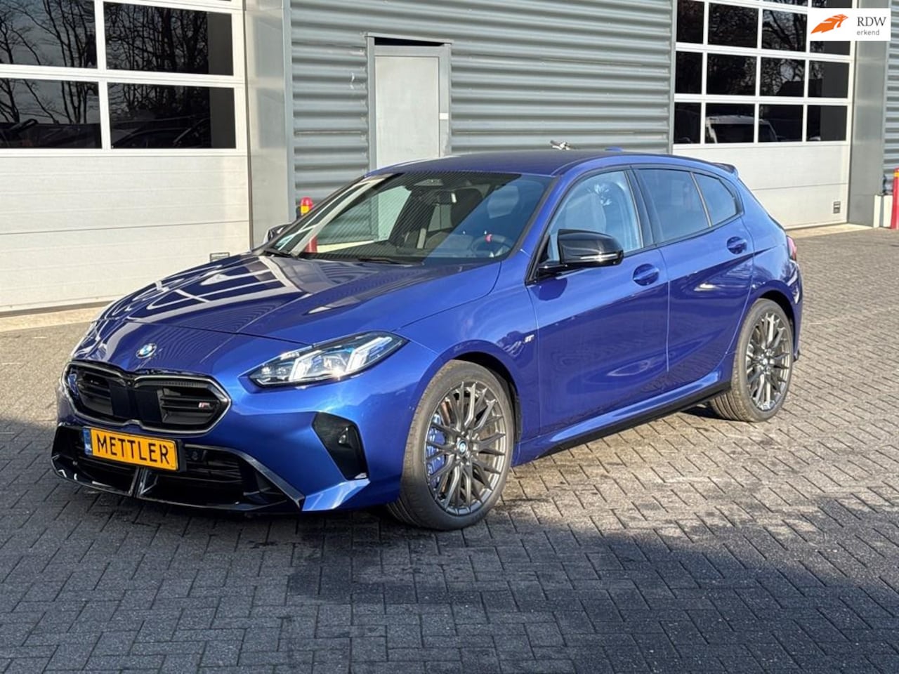 BMW 1-serie - M135 xDrive M Pro, 360 camera, harman kardon - AutoWereld.nl