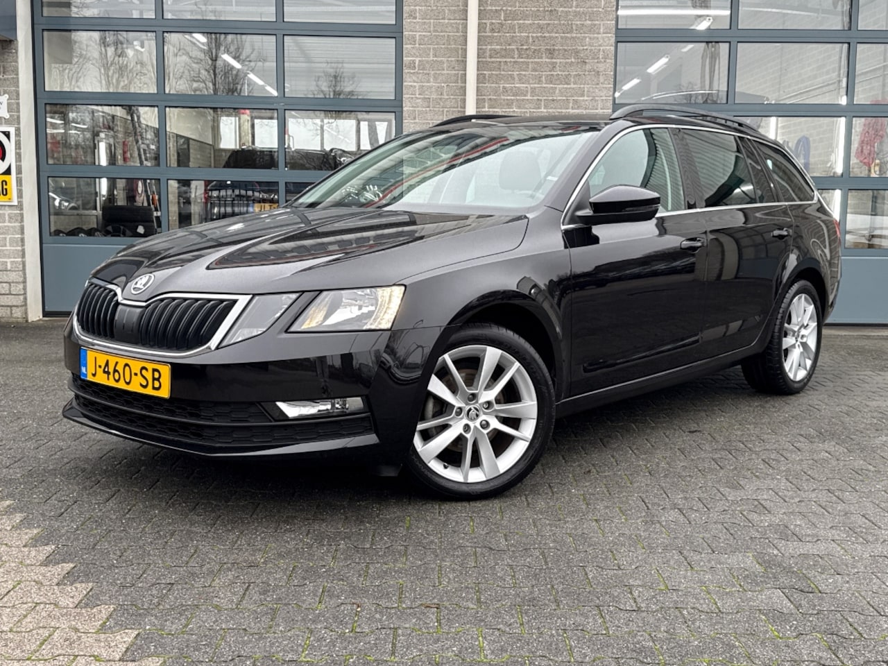 Skoda Octavia Combi - 1.0 TSI Greentech Business Edition |DEALER ONDERHOUDEN| - AutoWereld.nl