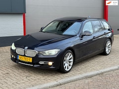 BMW 3-serie Touring - 330d High Executive