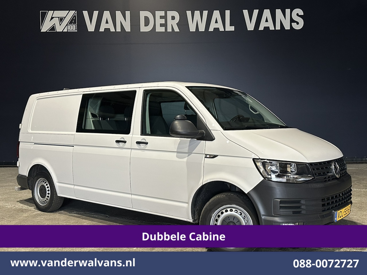 Volkswagen Transporter - 2.0 TDI 150pk L2H1 Dubbele Cabine Euro6 Airco | 5-Zits | Camera | Cruisecontrol | 2500kg T - AutoWereld.nl