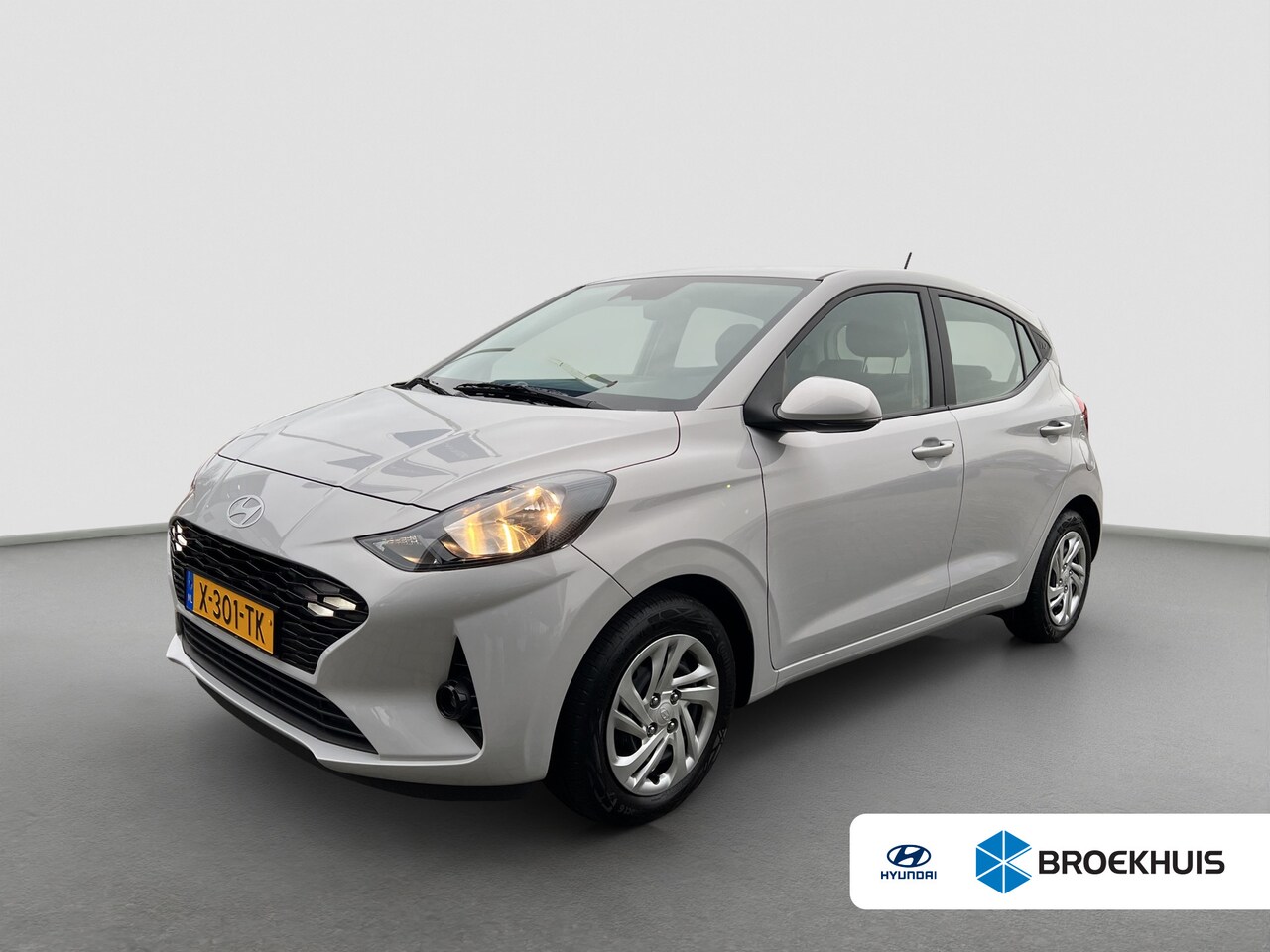Hyundai i10 - 1.0 66pk Comfort Smart | LED | Airco | Carplay | Camera | Navigatie | Bluetooth | Cruiseco - AutoWereld.nl
