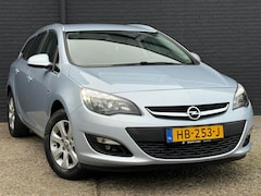 Opel Astra Sports Tourer - 1.6 CDTi Blitz AIRCO | CRUISE | ELEK RAMEN | NAVI | NWE APK