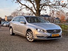Volvo V60 - 1.6 D2 Summum | Schuif/Kanteldak + Leder + Cruise + Navi Nu € 6.975,