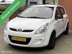 Hyundai i20 - 1.2i i-Motion Airco Stuurbekrachtiging 5deurs
