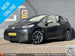 Volkswagen ID.3 - First 58 kWh | € 9.400, - NETTO | Climate | Cruise | Navi | PDC | Stoelverwarming | APK 10