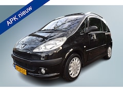 Peugeot 1007 - 1.4-16V Sporty Airco