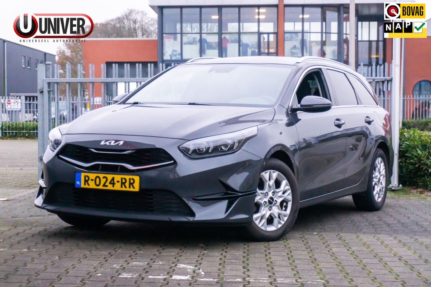 Kia Cee'd Sportswagon - Ceed 1.0 T-GDi DynamicLine CAMERA/CARPLAY en vele optie's - AutoWereld.nl