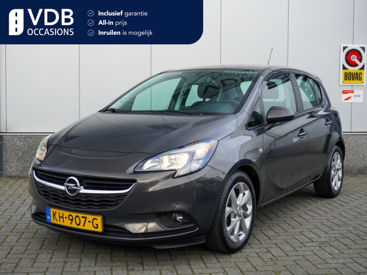 Opel Corsa - 1.4 Edition Airco | Bluetooth | Cruise | Park. sensoren | NAP - AutoWereld.nl