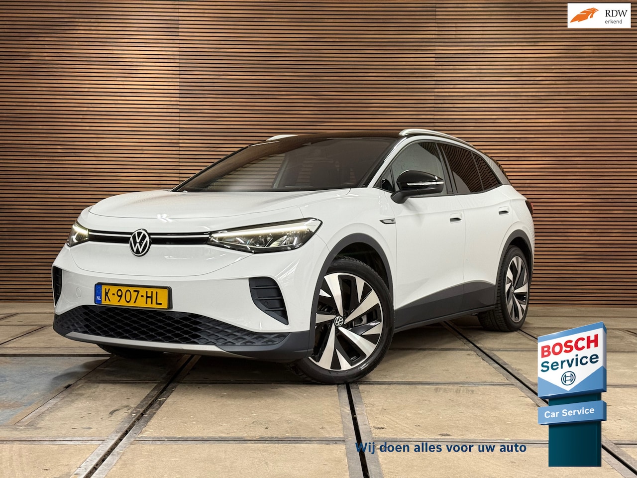 Volkswagen ID.4 - First 77 kWh | Navi | Camera | Adaptive Cruise | 1st | Leder / Alcantara | Trekhaak | BTW- - AutoWereld.nl
