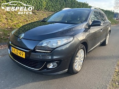 Renault Mégane Estate - 1.5 dCi Bose, de meest complete uitvoering met Panoramadak, Nap, Schadevrij en volledig On